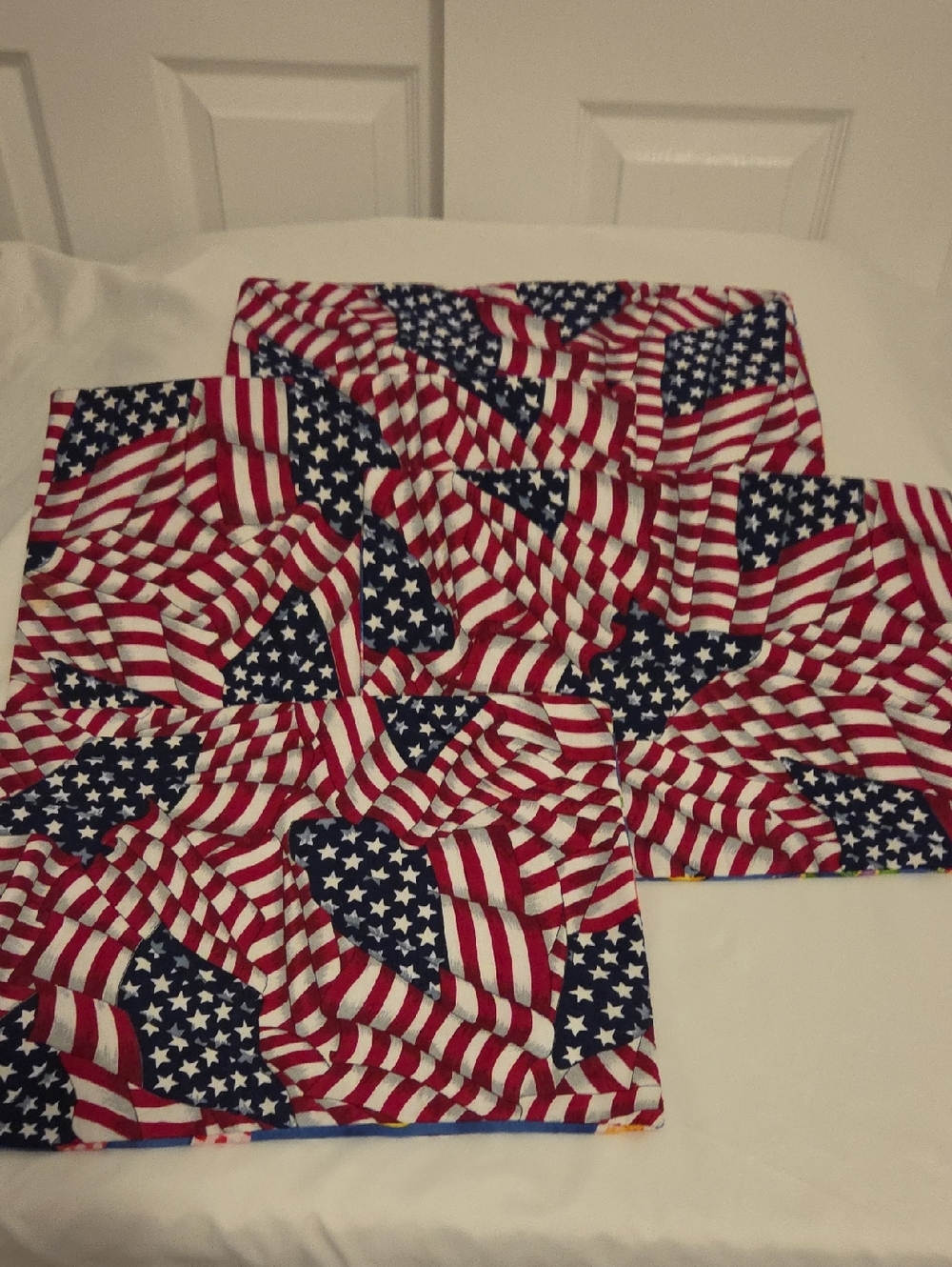 Beautiful Reverisble Placemats, Set Of 4.